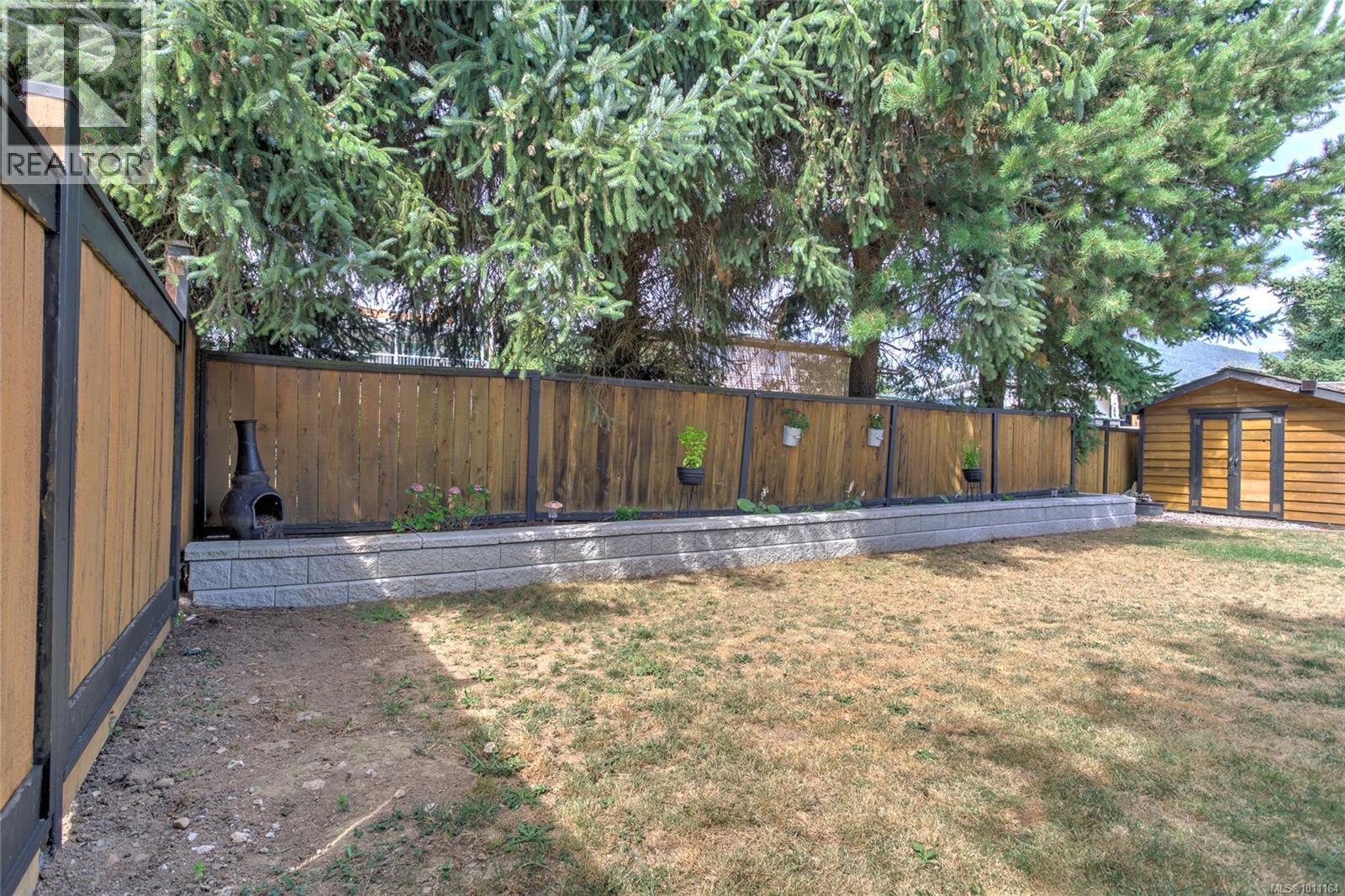 6144 Edgehill Place Property Photo 28