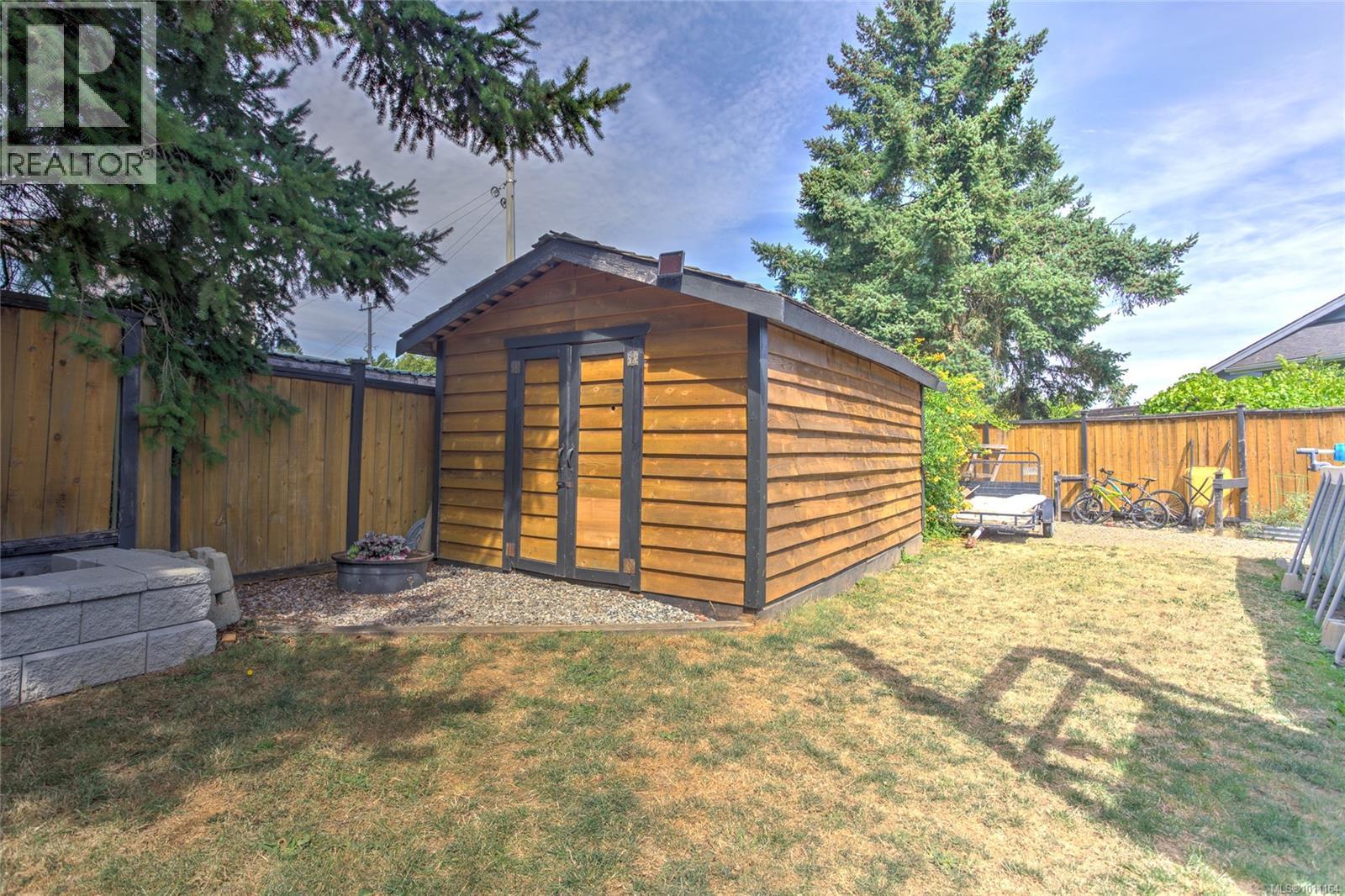 6144 Edgehill Place Property Photo 31