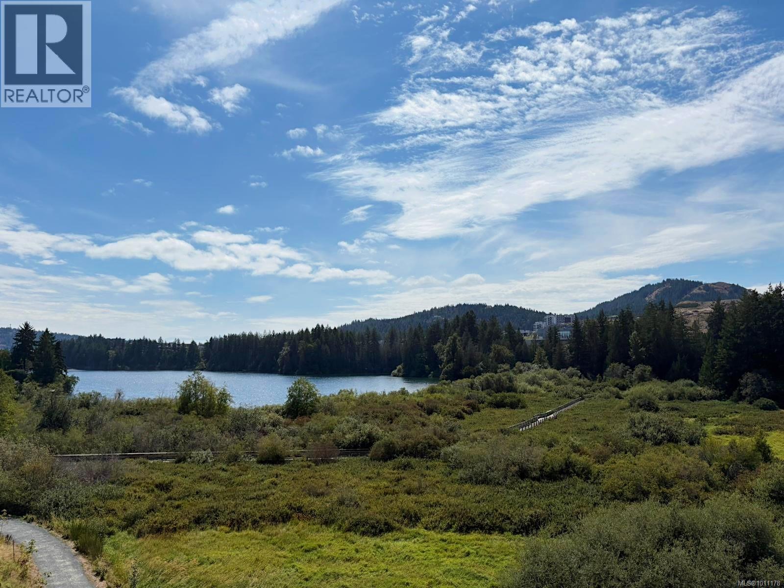 1371 Goldstream Avenue #516 Property Photo 1