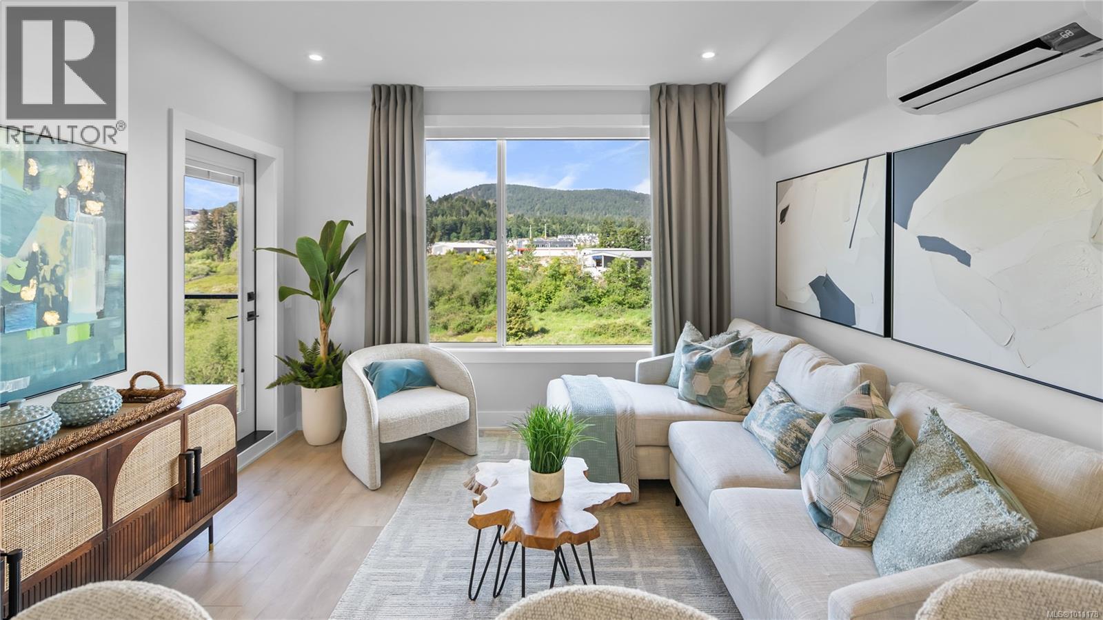 1371 Goldstream Avenue #516 Property Photo 5