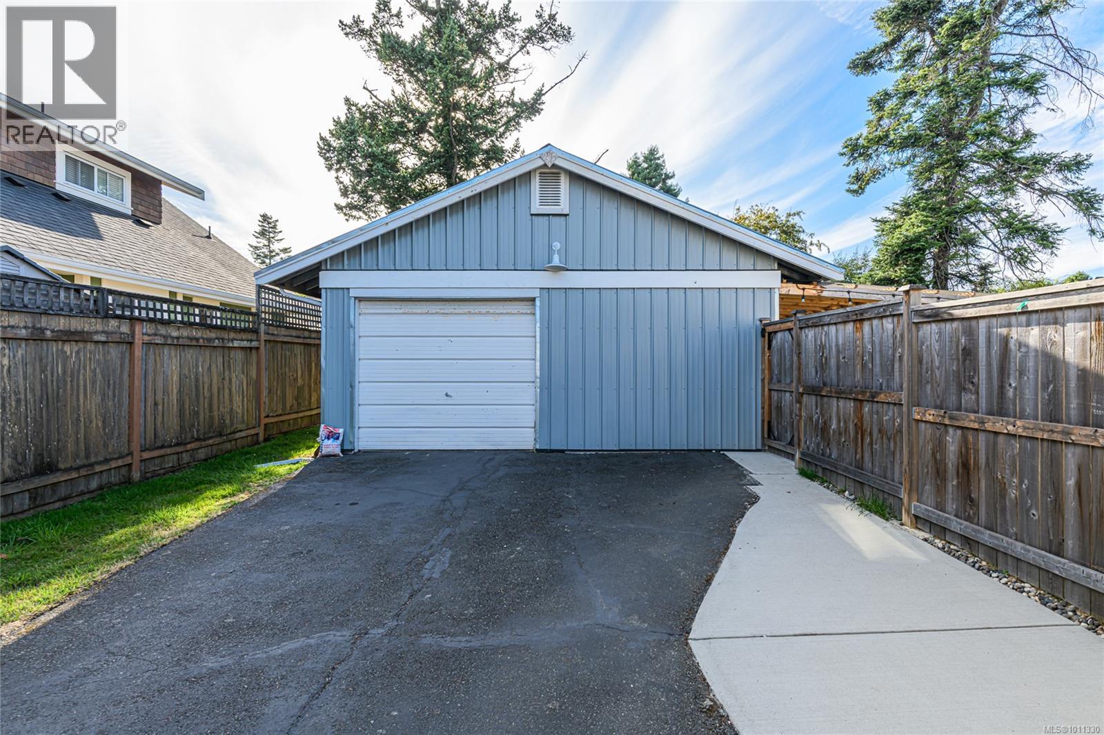 10142 Resthaven Drive Property Photo 18