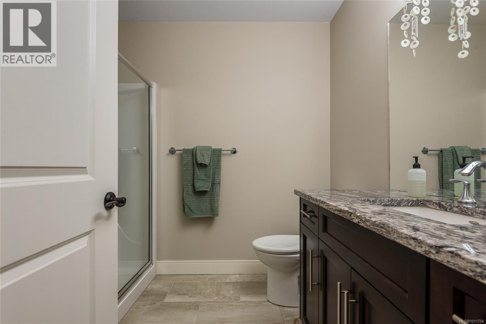 672 Pacific Heights Lane Property Photo 40