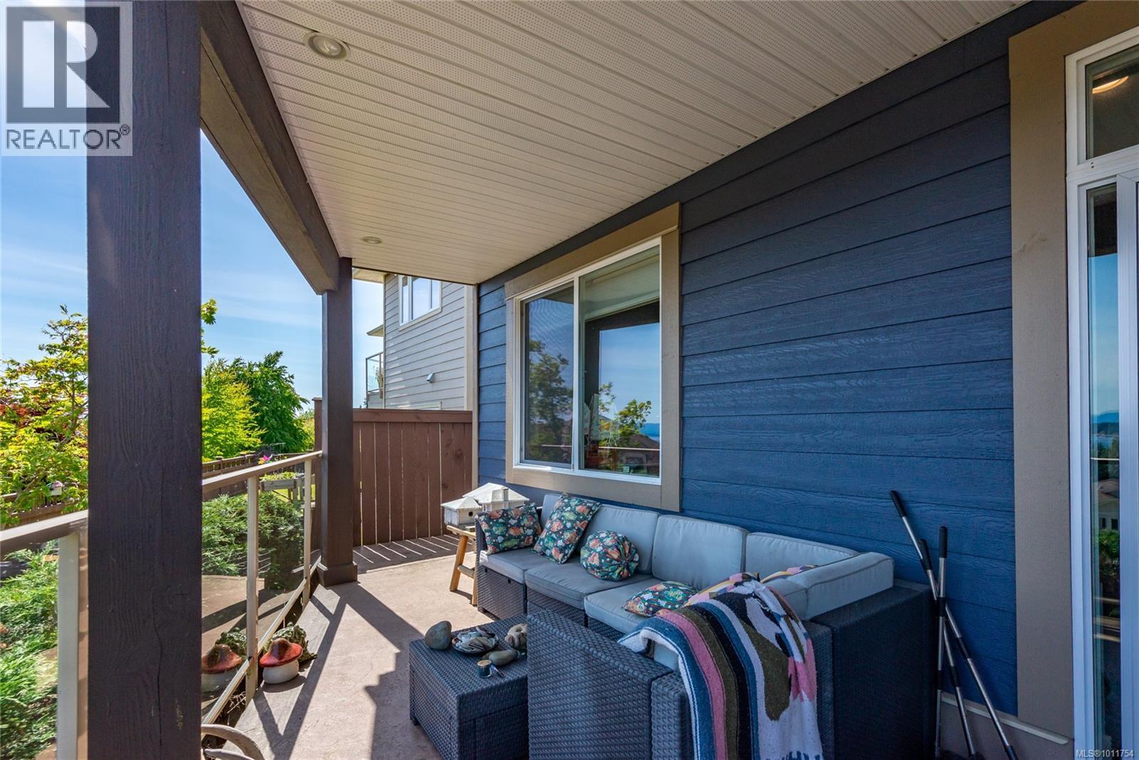 672 Pacific Heights Lane Property Photo 43