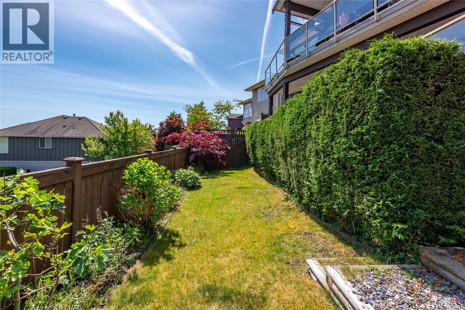 672 Pacific Heights Lane Property Photo 46