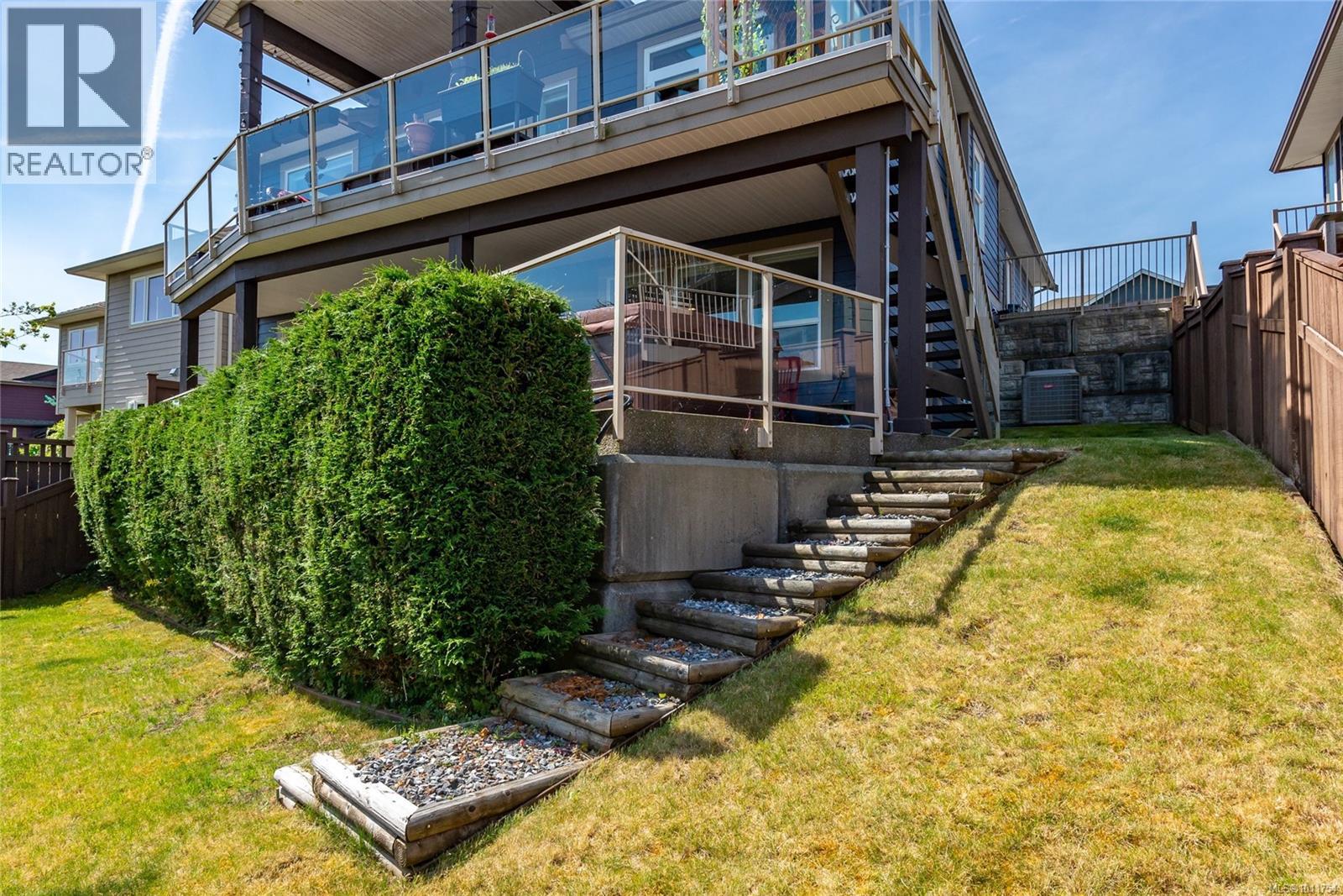 672 Pacific Heights Lane Property Photo 47