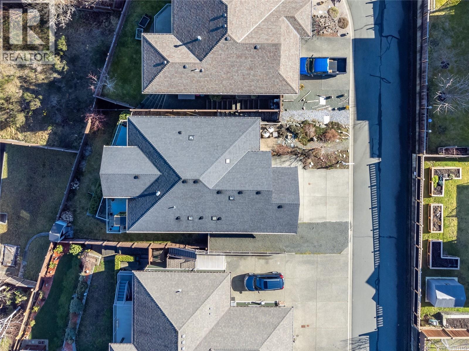 672 Pacific Heights Lane Property Photo 56