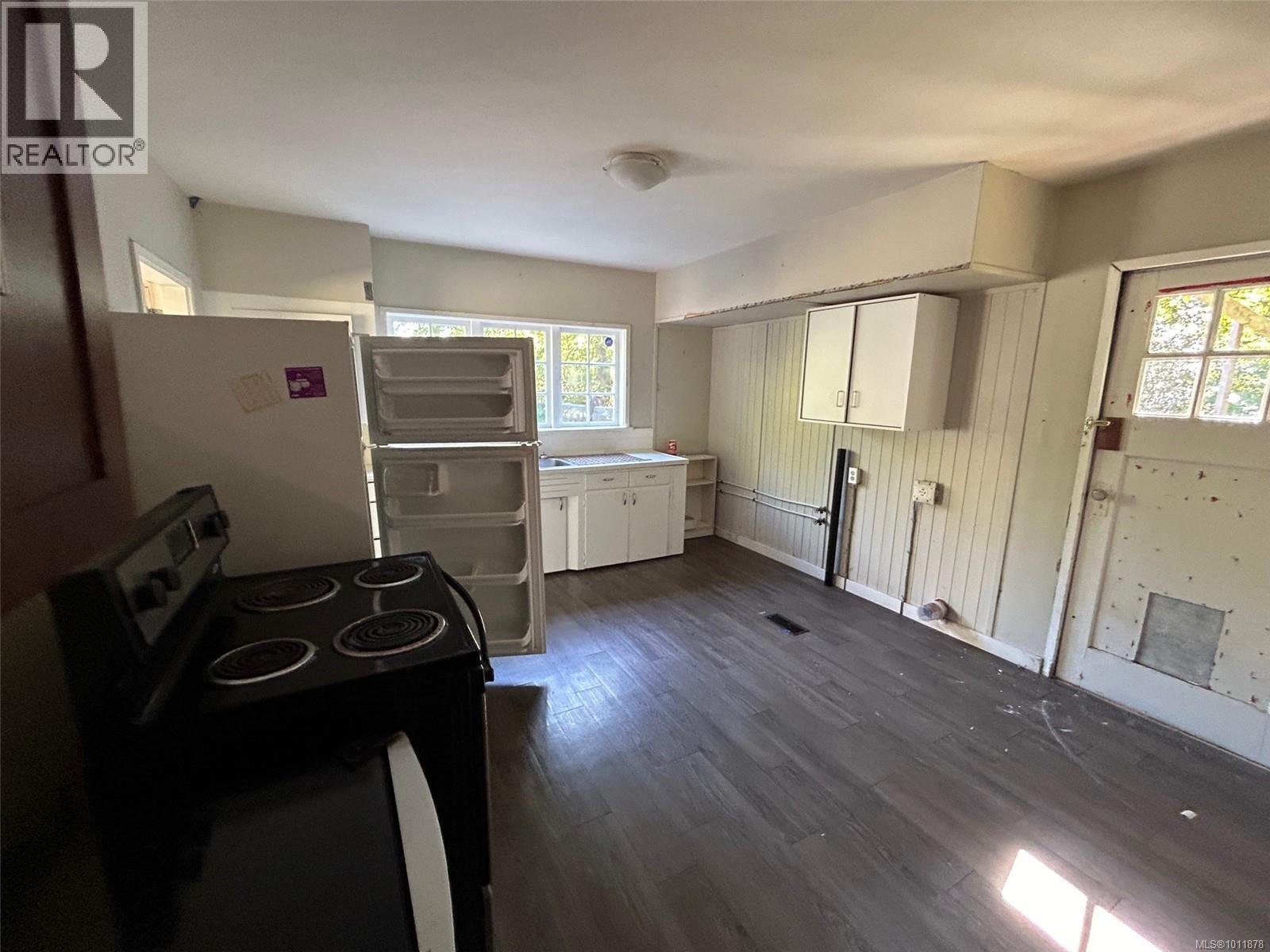 5237 Koksilah Rd Property Photo 8