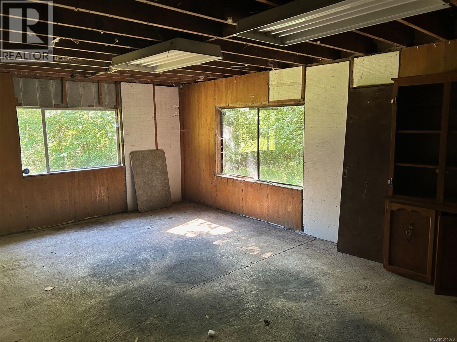 5237 Koksilah Rd Property Photo 13