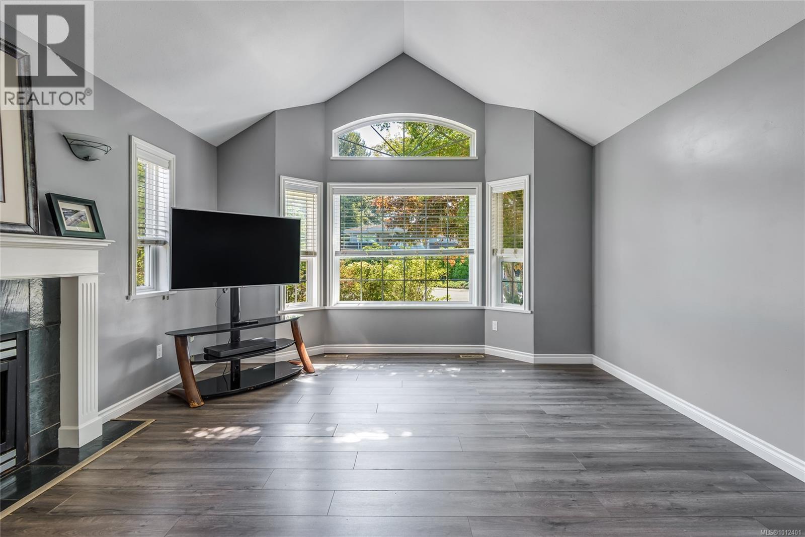 2702 Eden Street Property Photo 6