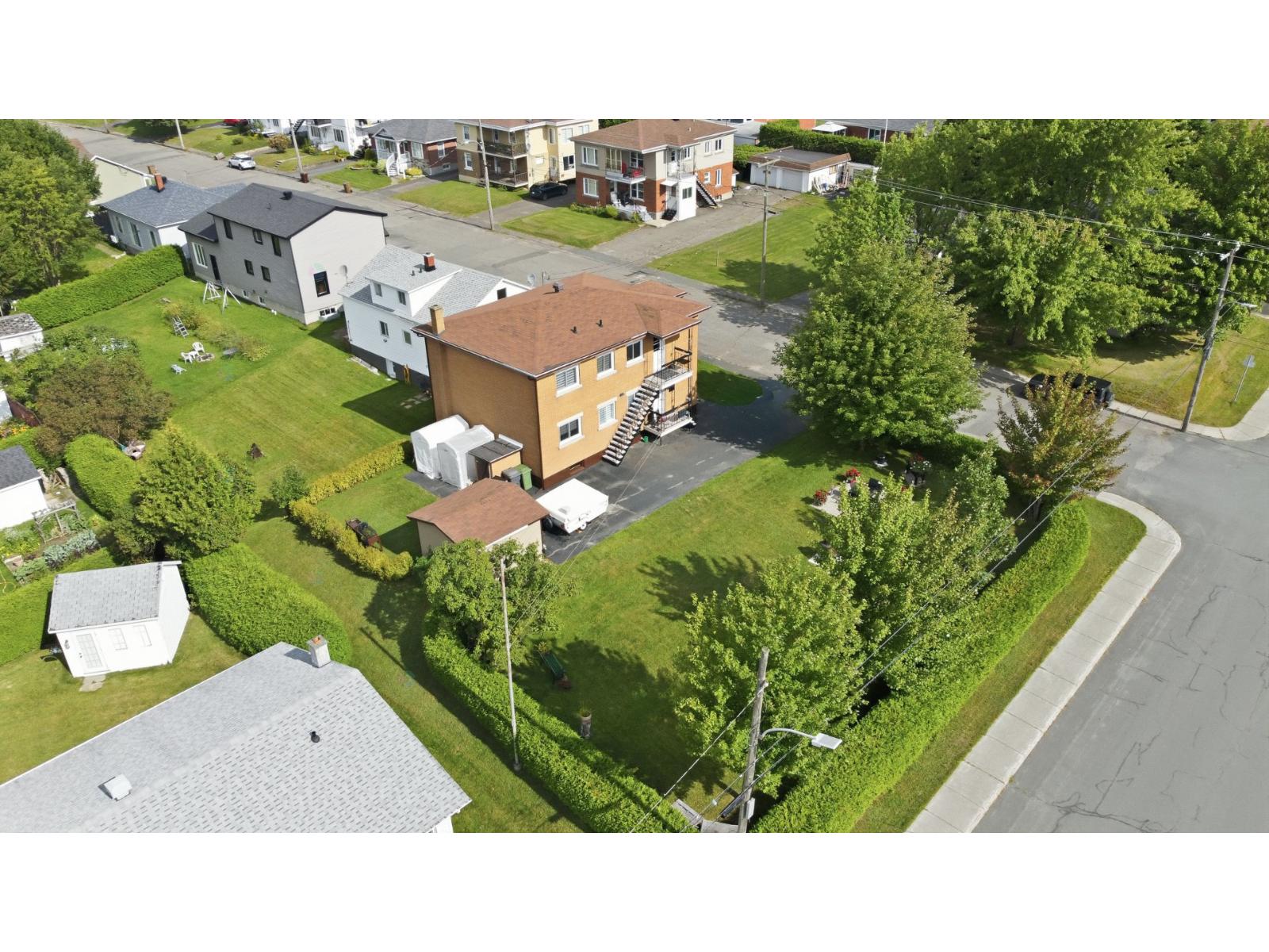 338-340 Rue St-jacques Property Photo 8