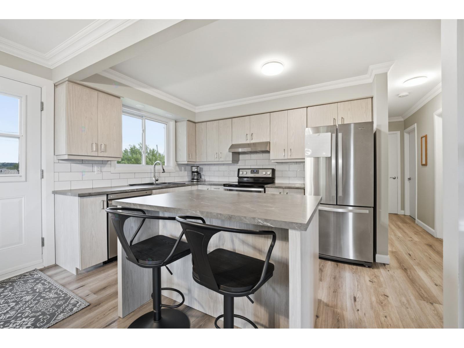 338-340 Rue St-jacques Property Photo 16