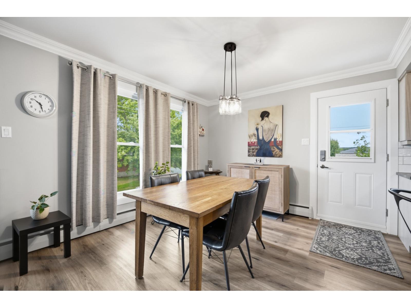 338-340 Rue St-jacques Property Photo 21