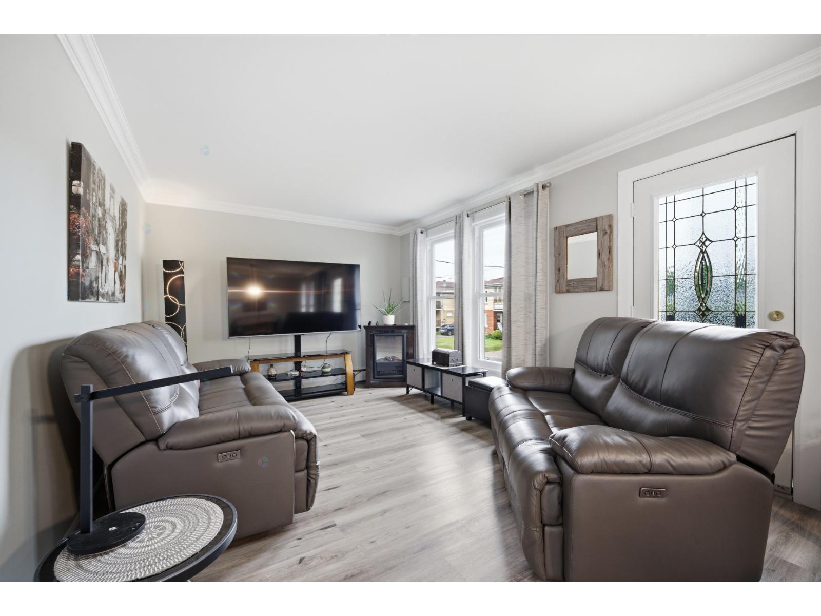 338-340 Rue St-jacques Property Photo 22