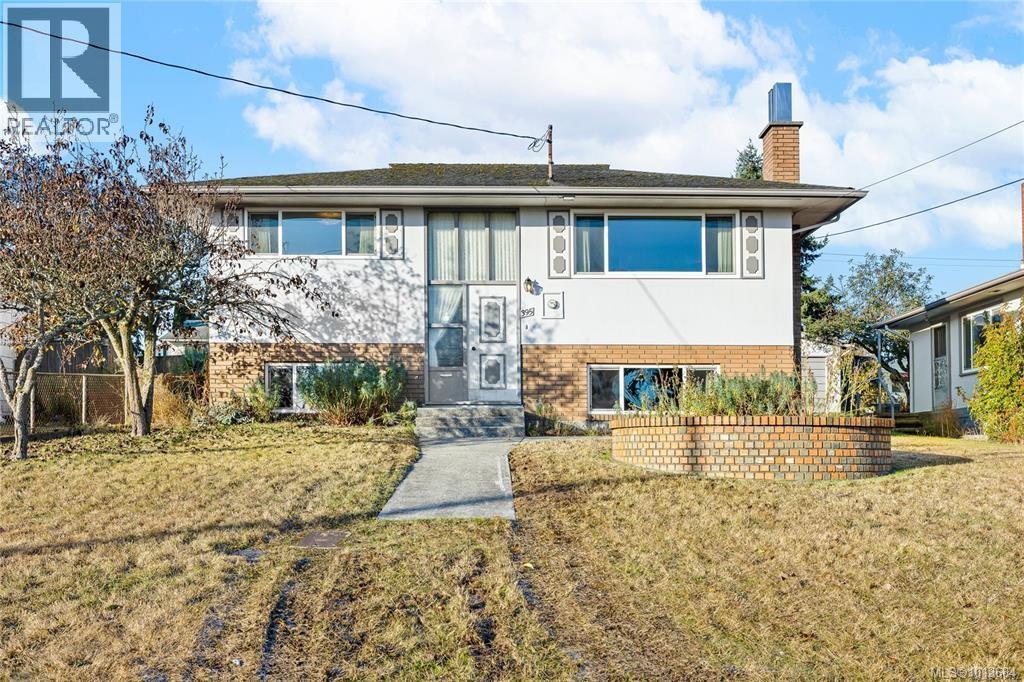 395 Chesterlea Ave Property Photo 1