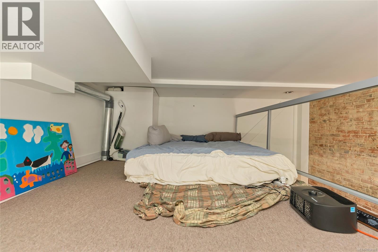 562 Yates Street #203 Property Photo 11