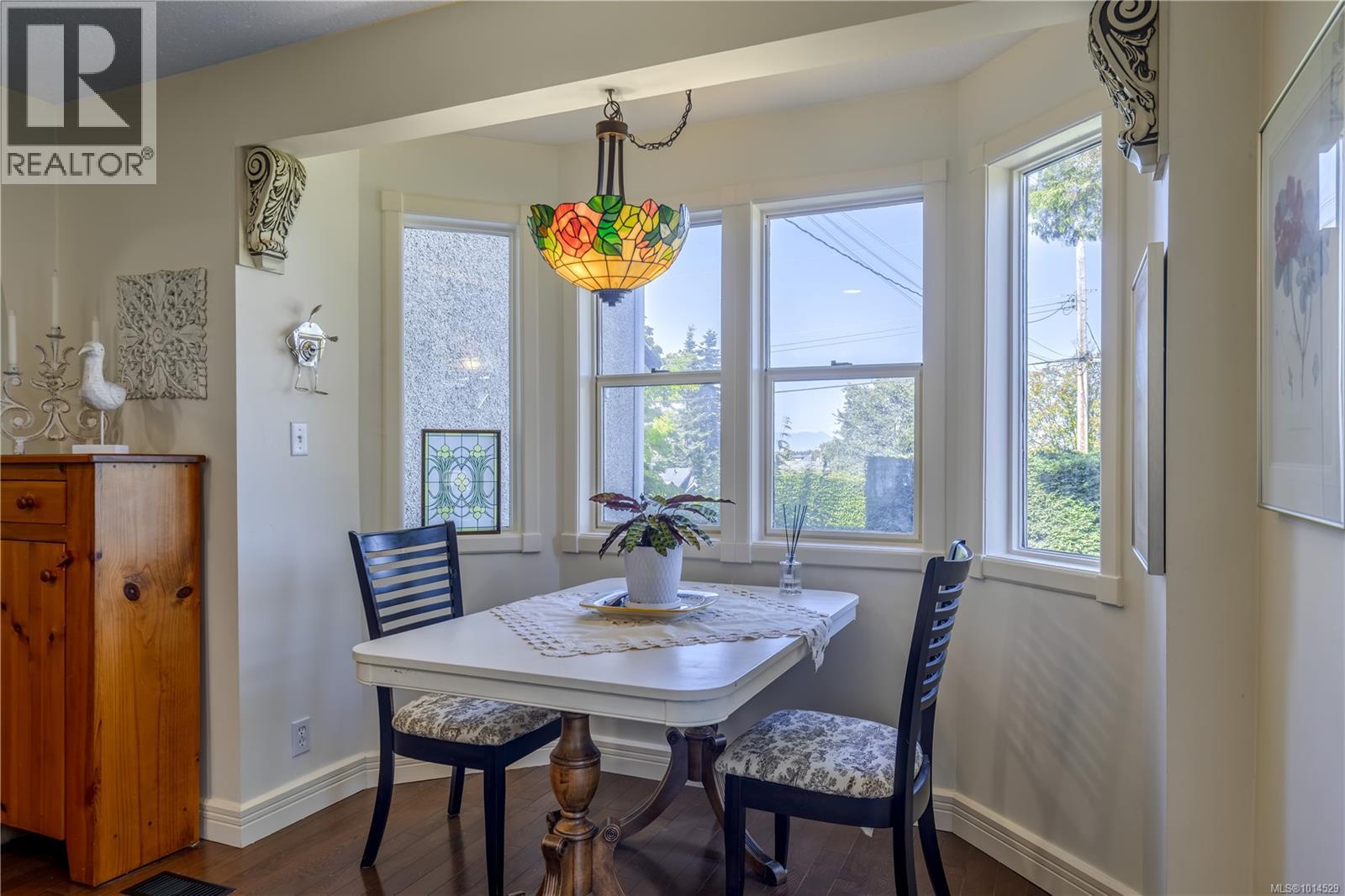 377 Milton Street Property Photo 10