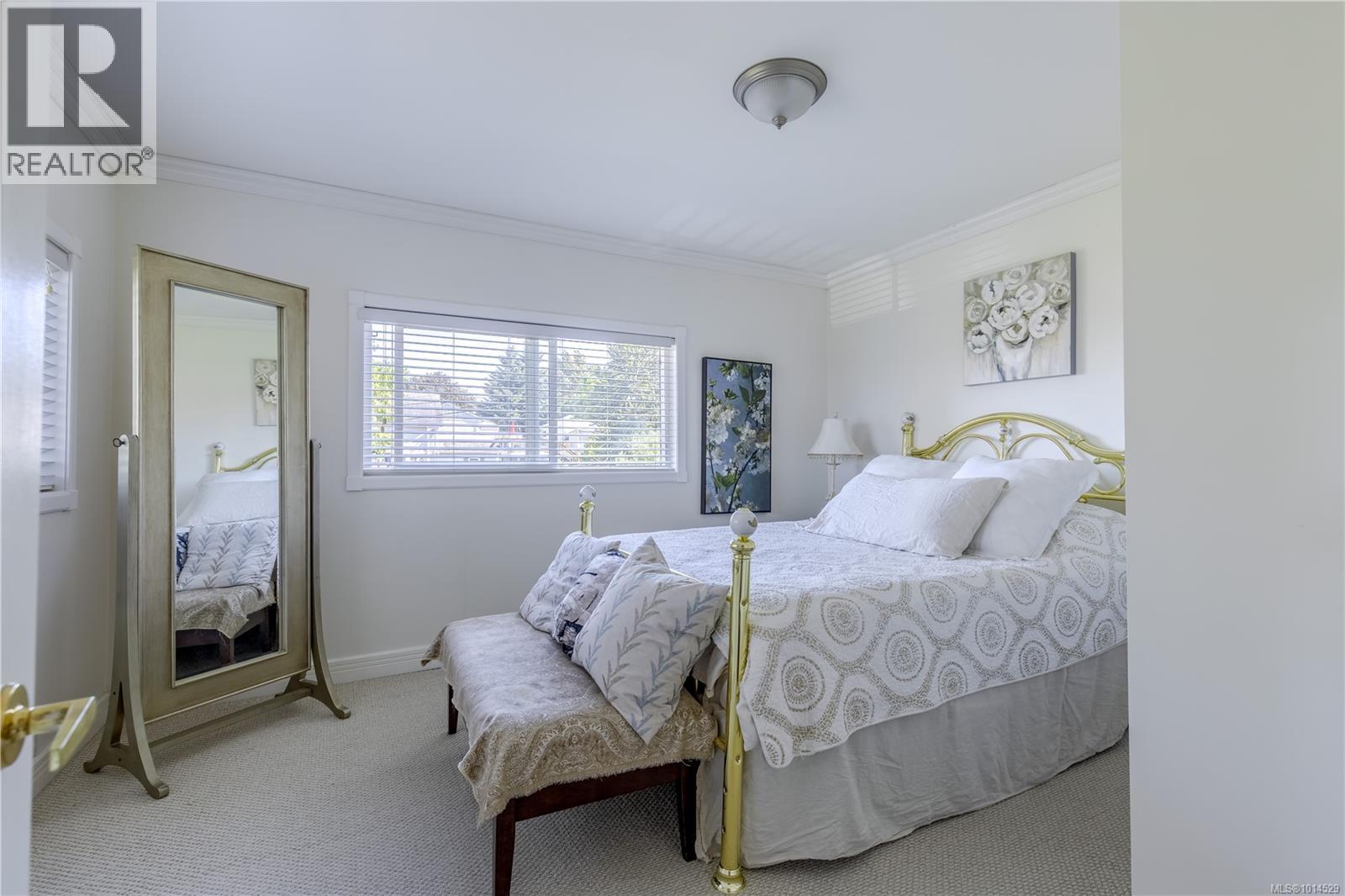 377 Milton Street Property Photo 27