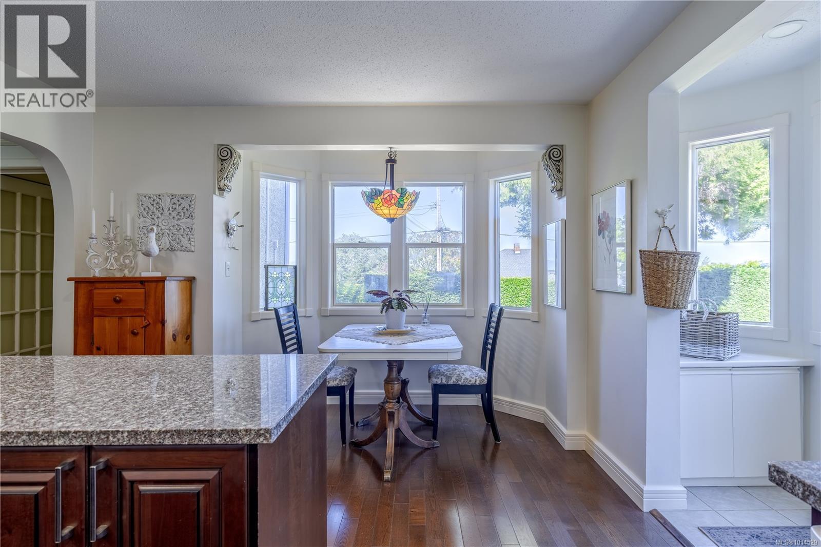 377 Milton Street Property Photo 29