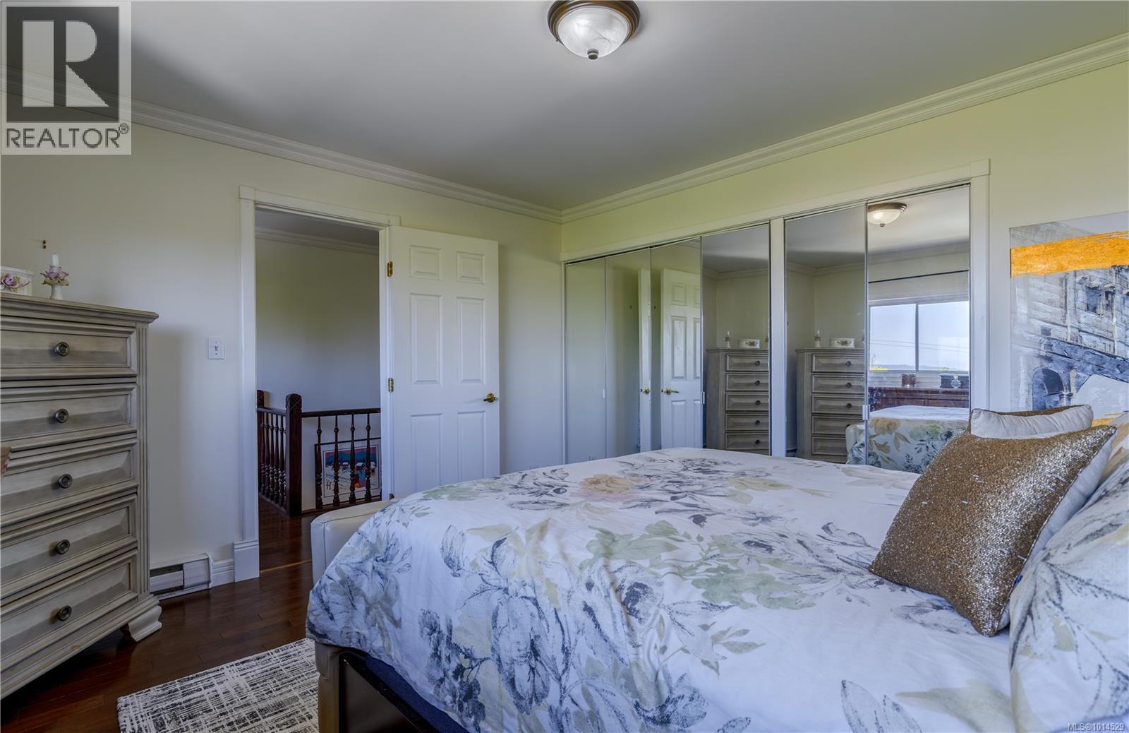 377 Milton Street Property Photo 34