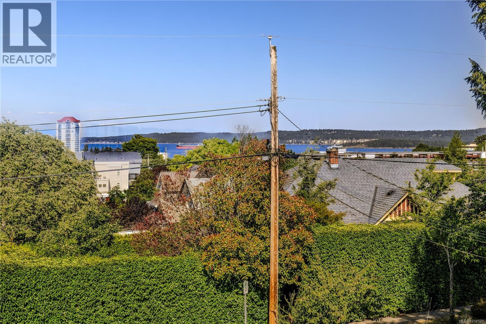 377 Milton Street Property Photo 35