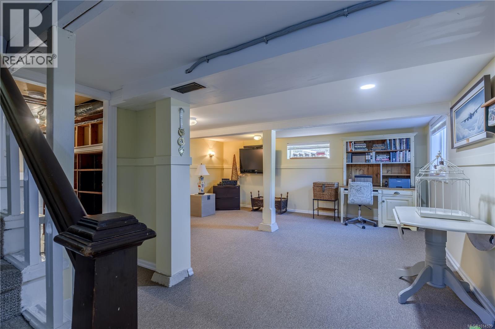 377 Milton Street Property Photo 36