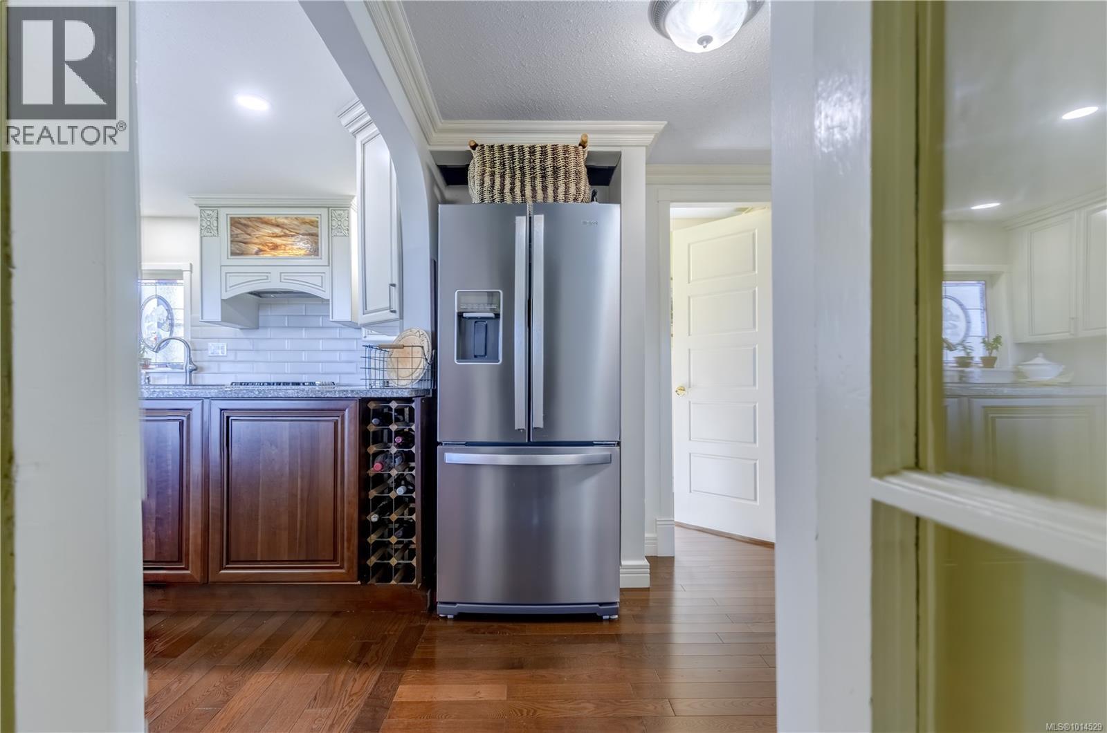 377 Milton Street Property Photo 44