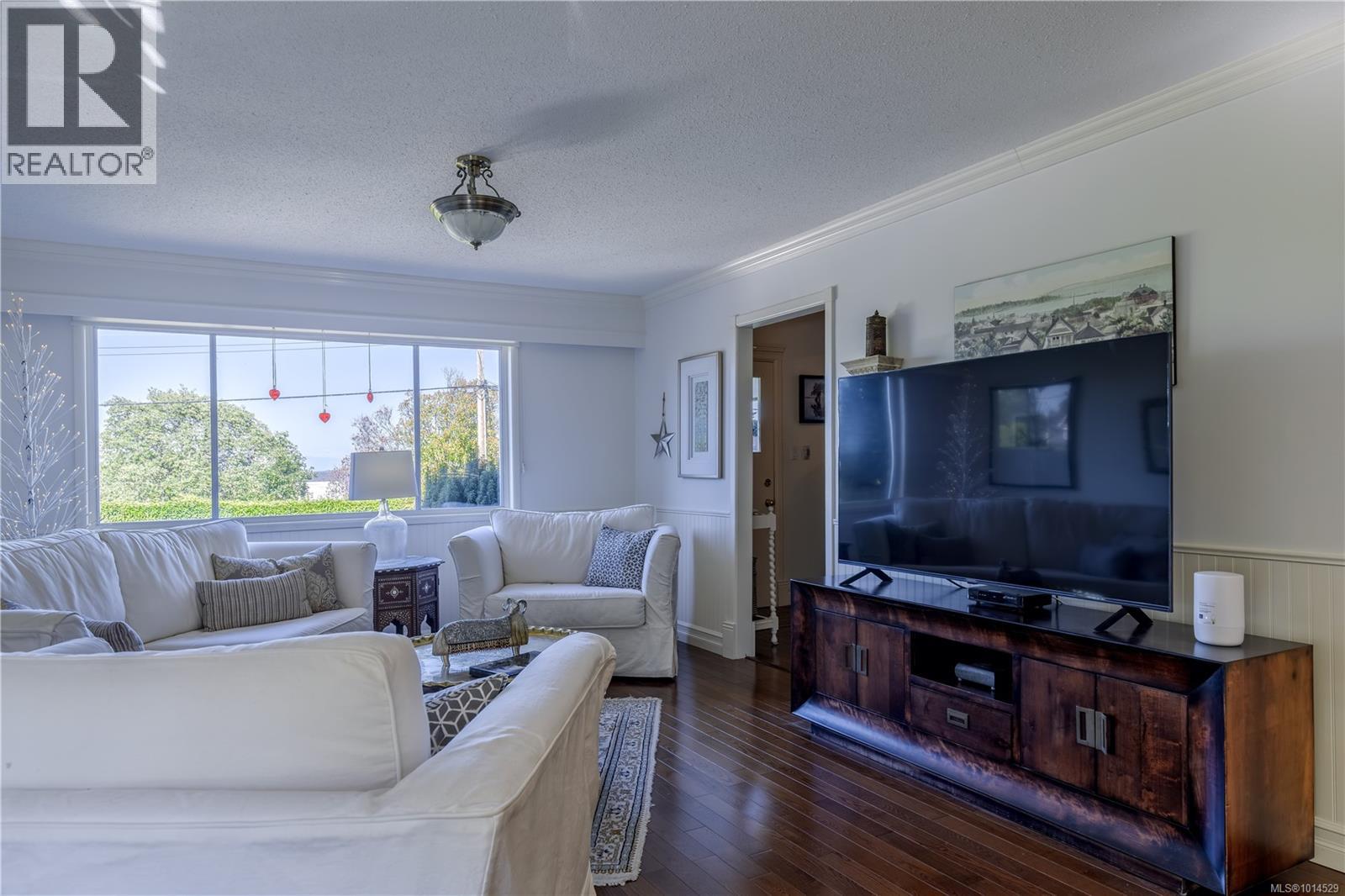 377 Milton Street Property Photo 48