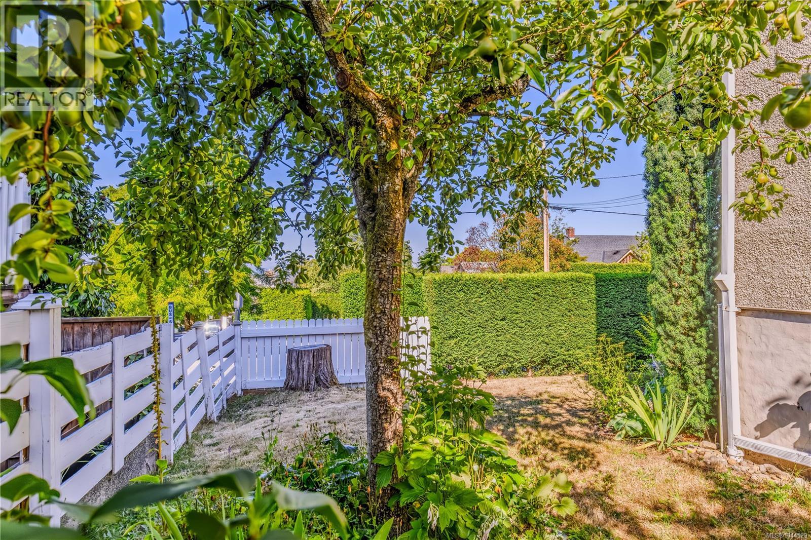 377 Milton Street Property Photo 61