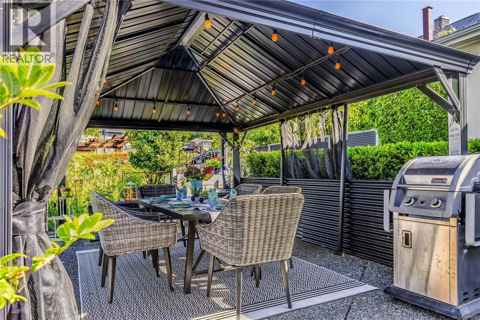 377 Milton Street Property Photo 70