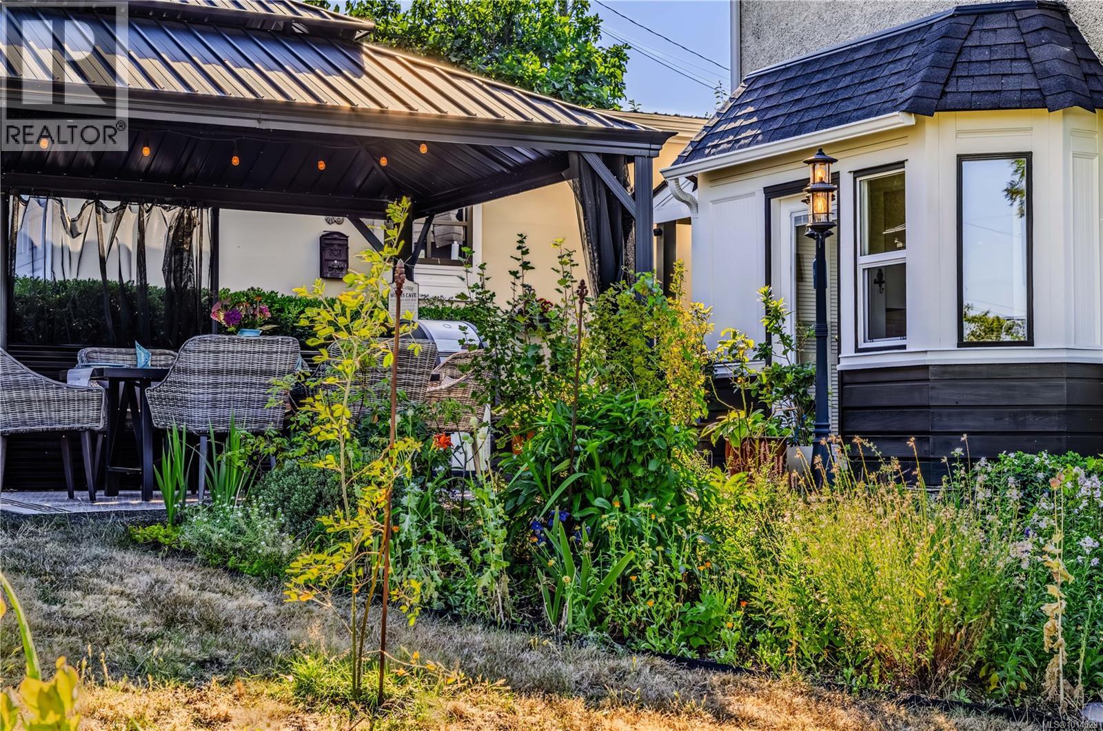 377 Milton Street Property Photo 90