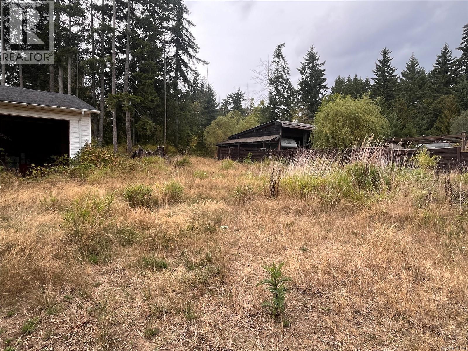 6543 Mystery Beach Rd Property Photo 8