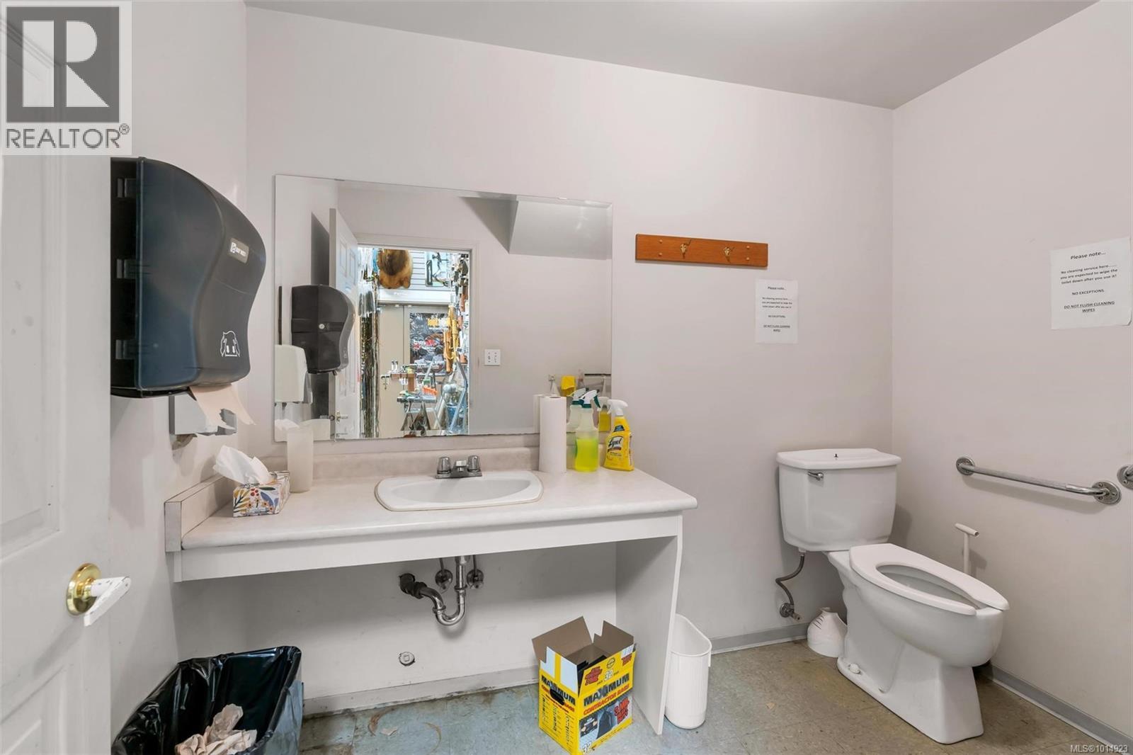171 Craig St Property Photo 33