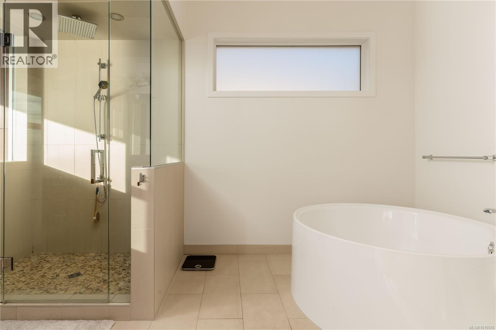 2086 Marne St Property Photo 18