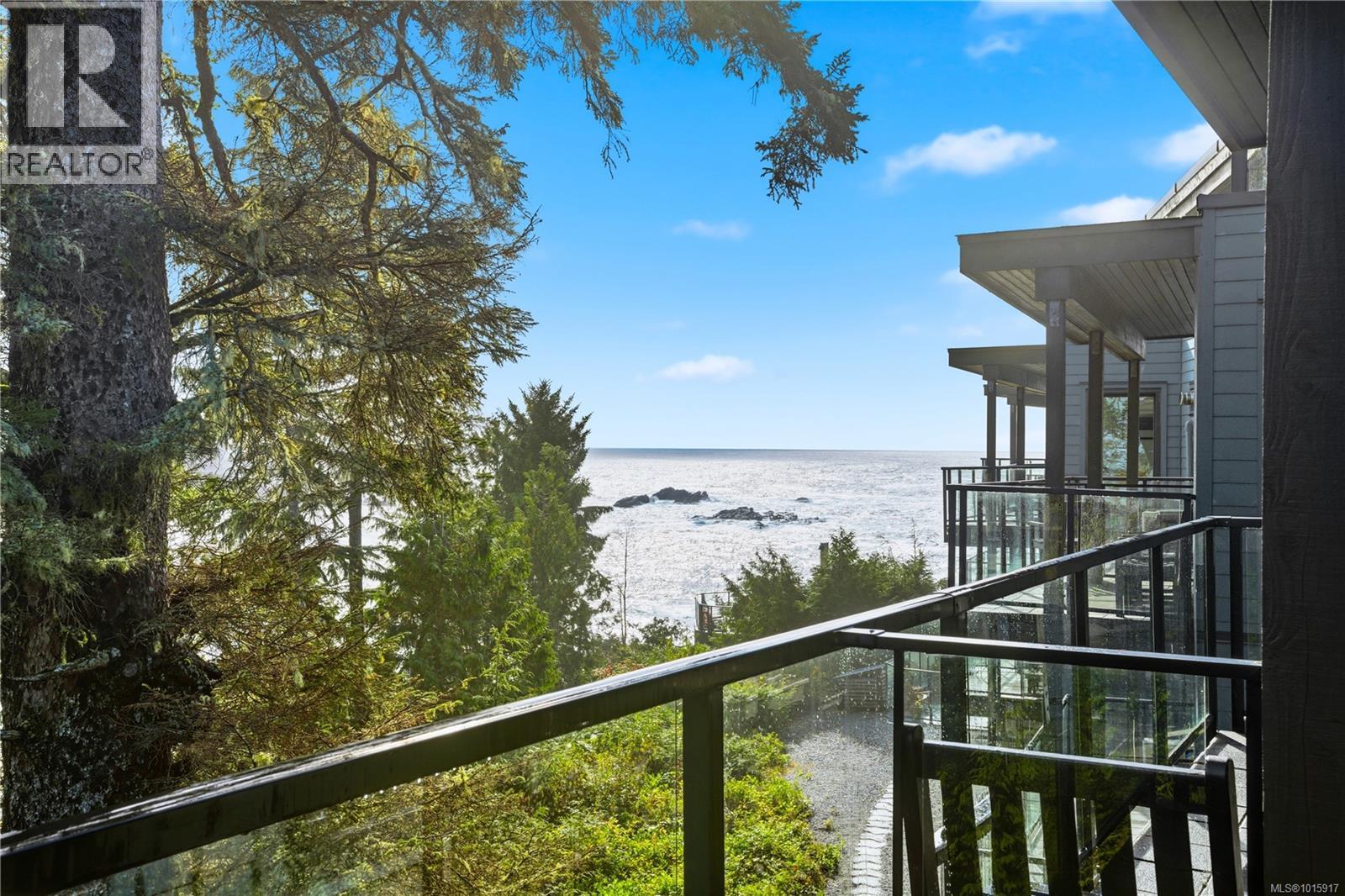 302 596 Marine Dr Property Photo 16