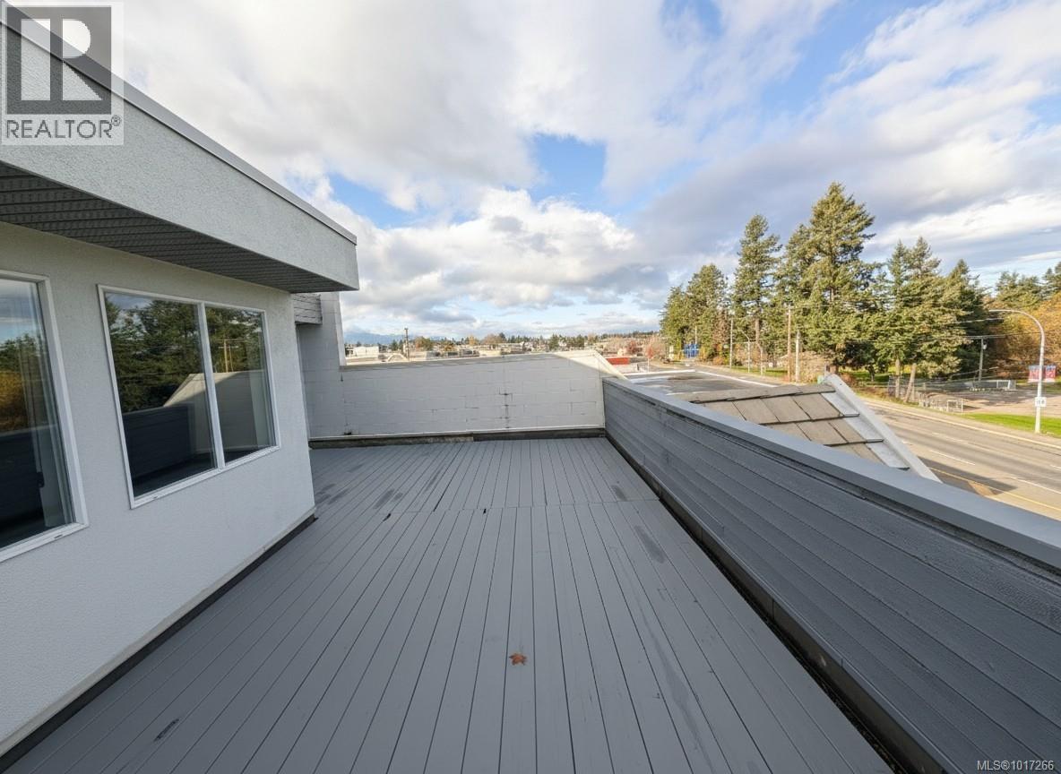 328 198 Island Hwy Property Photo 16