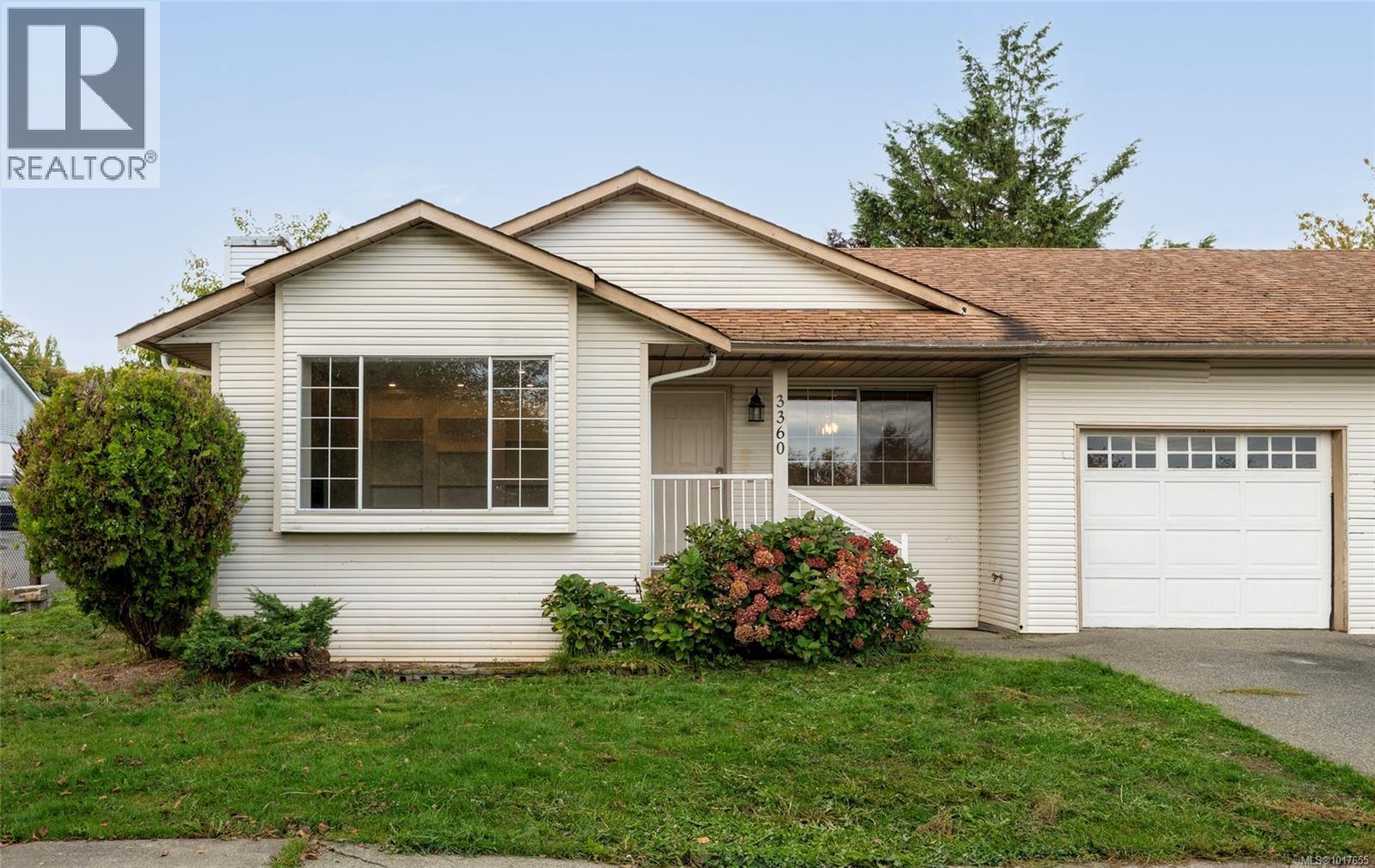 3360 Auchinachie Rd Property Photo 1