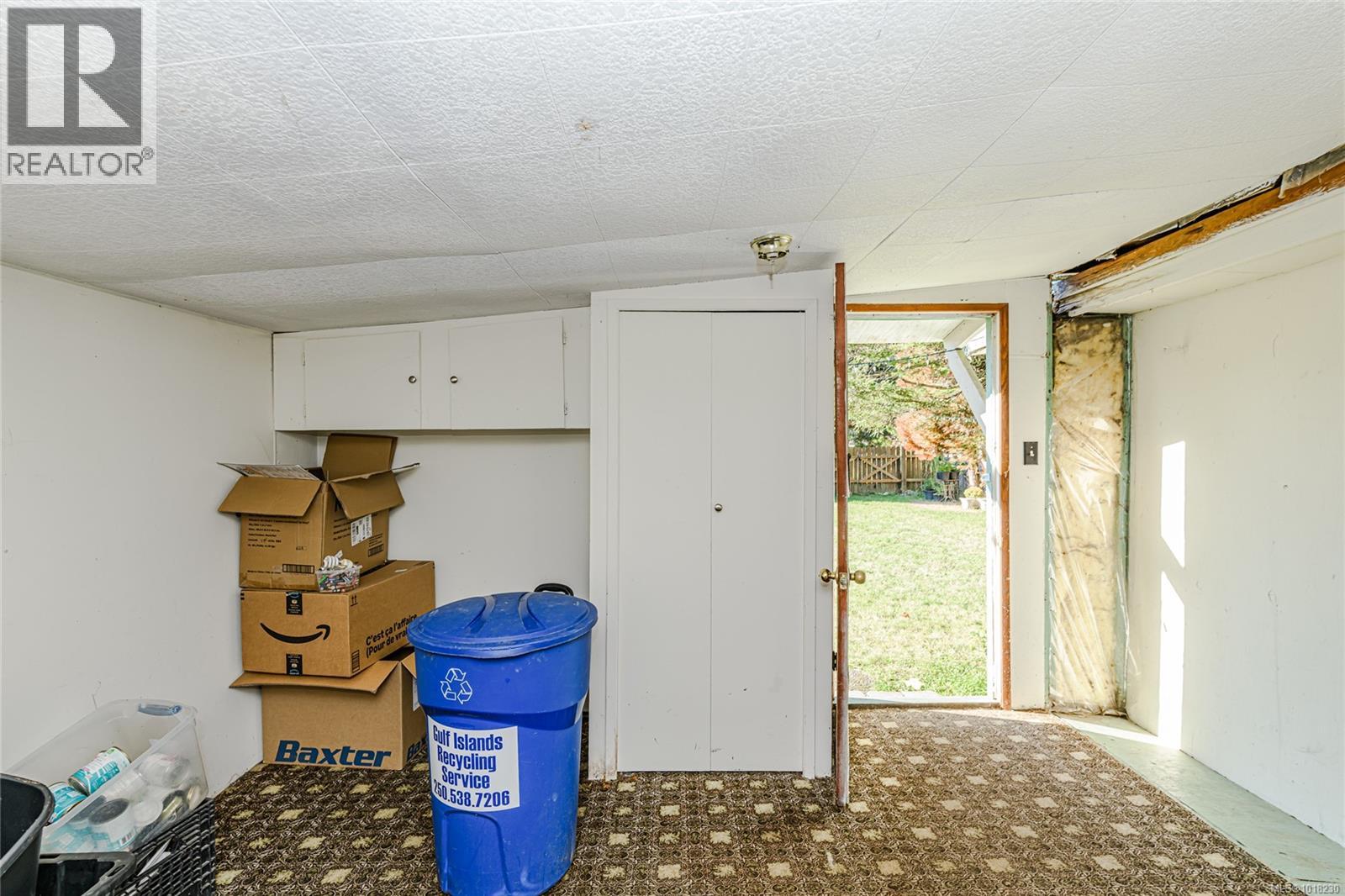 273 Maliview Dr Property Photo 40