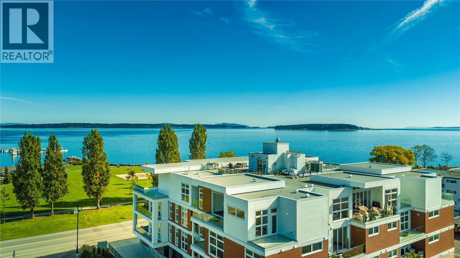 9570 Fifth Street #403 Property Photo 1