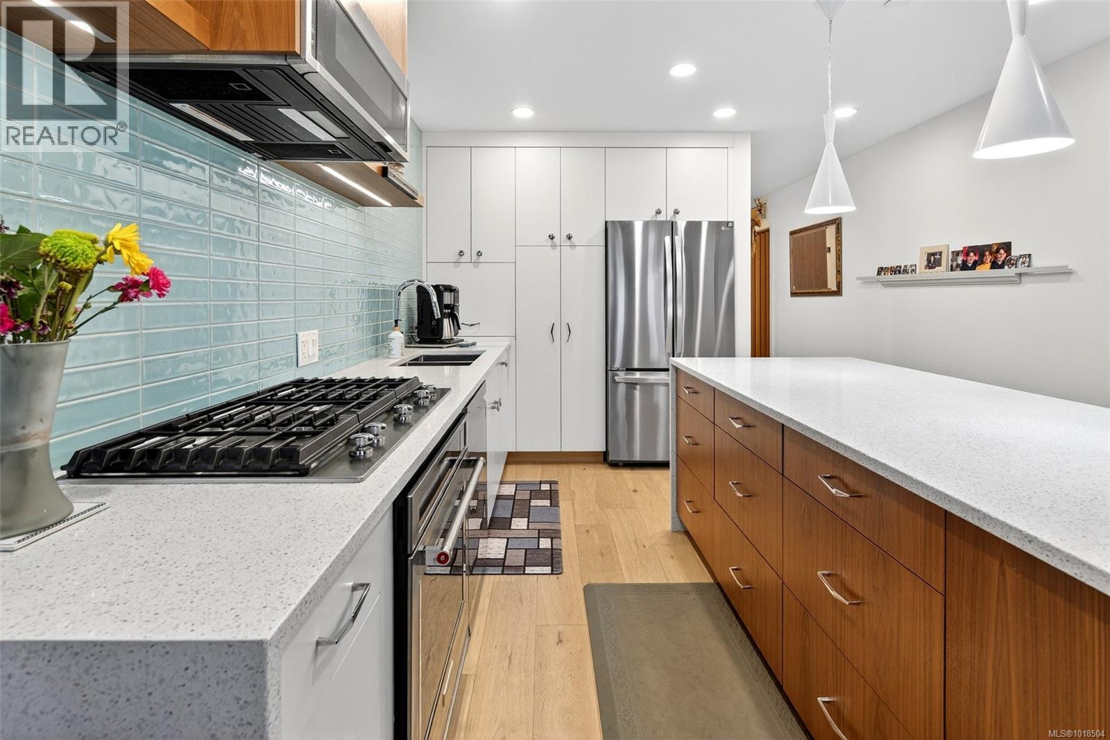 3223 Selleck Way #403 Property Photo 10