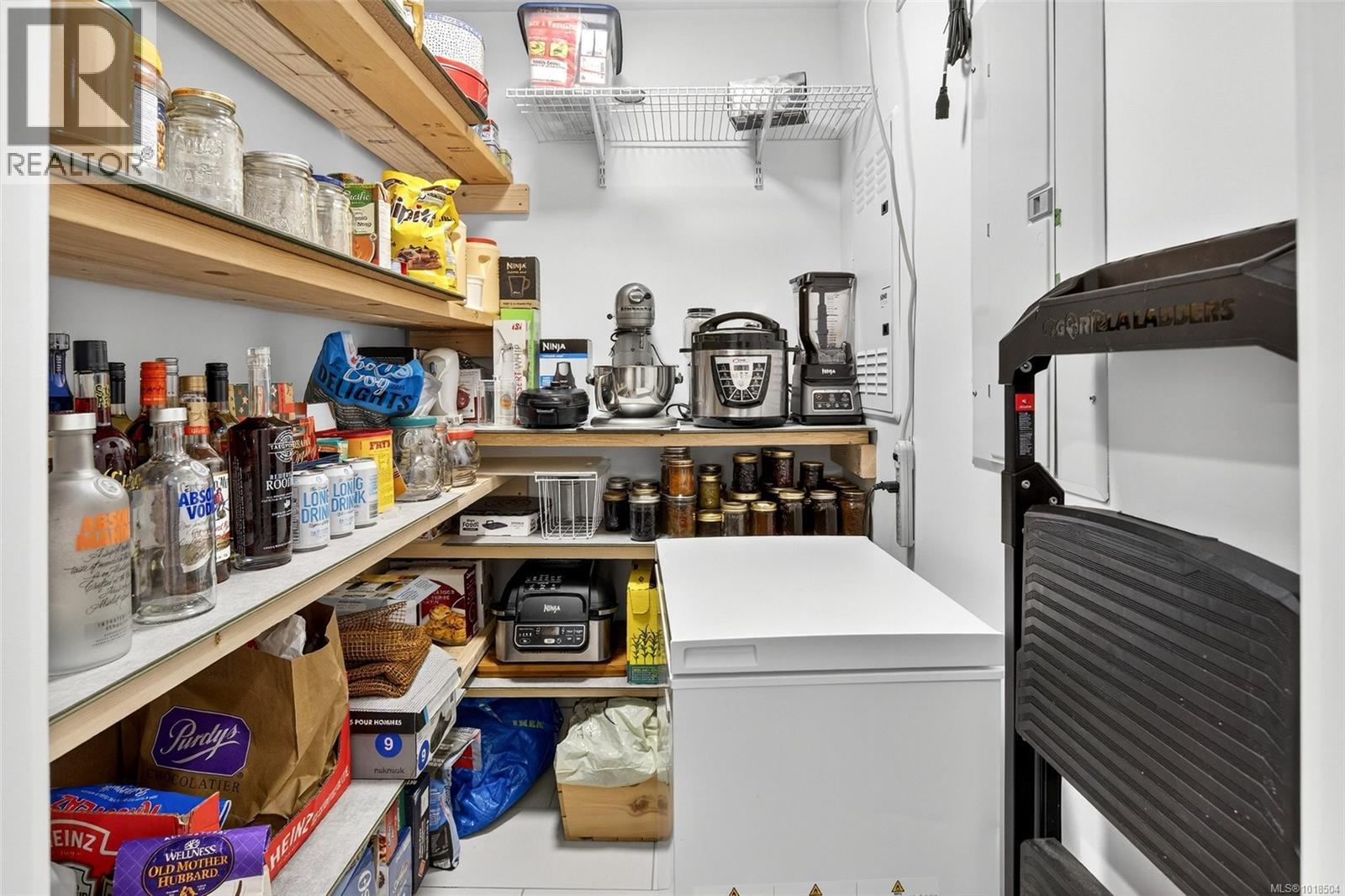 3223 Selleck Way #403 Property Photo 36