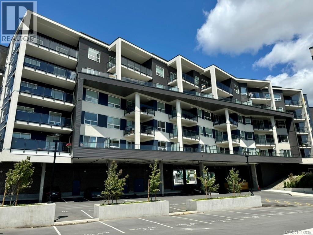 505 947 Whirlaway Cres Property Photo 1