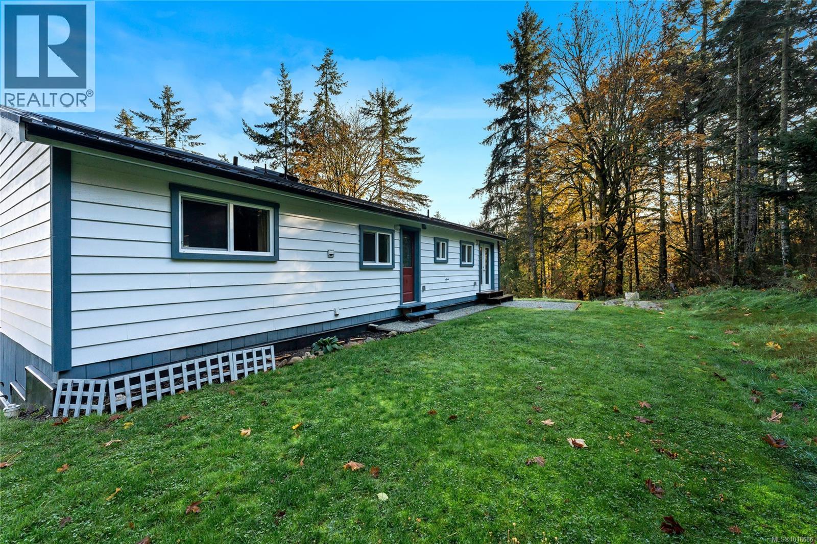 241 Aust Way Property Photo 4