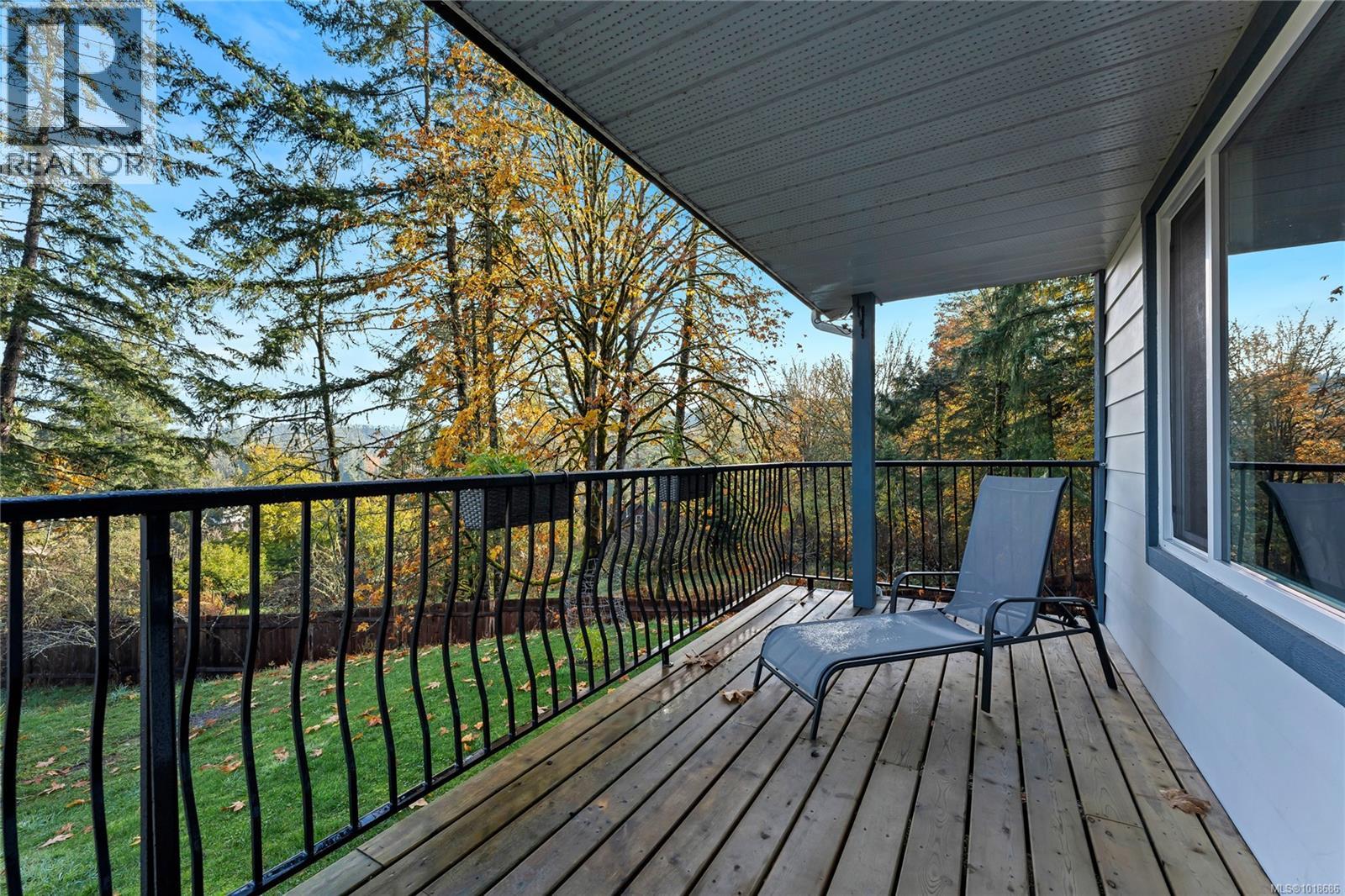 241 Aust Way Property Photo 8