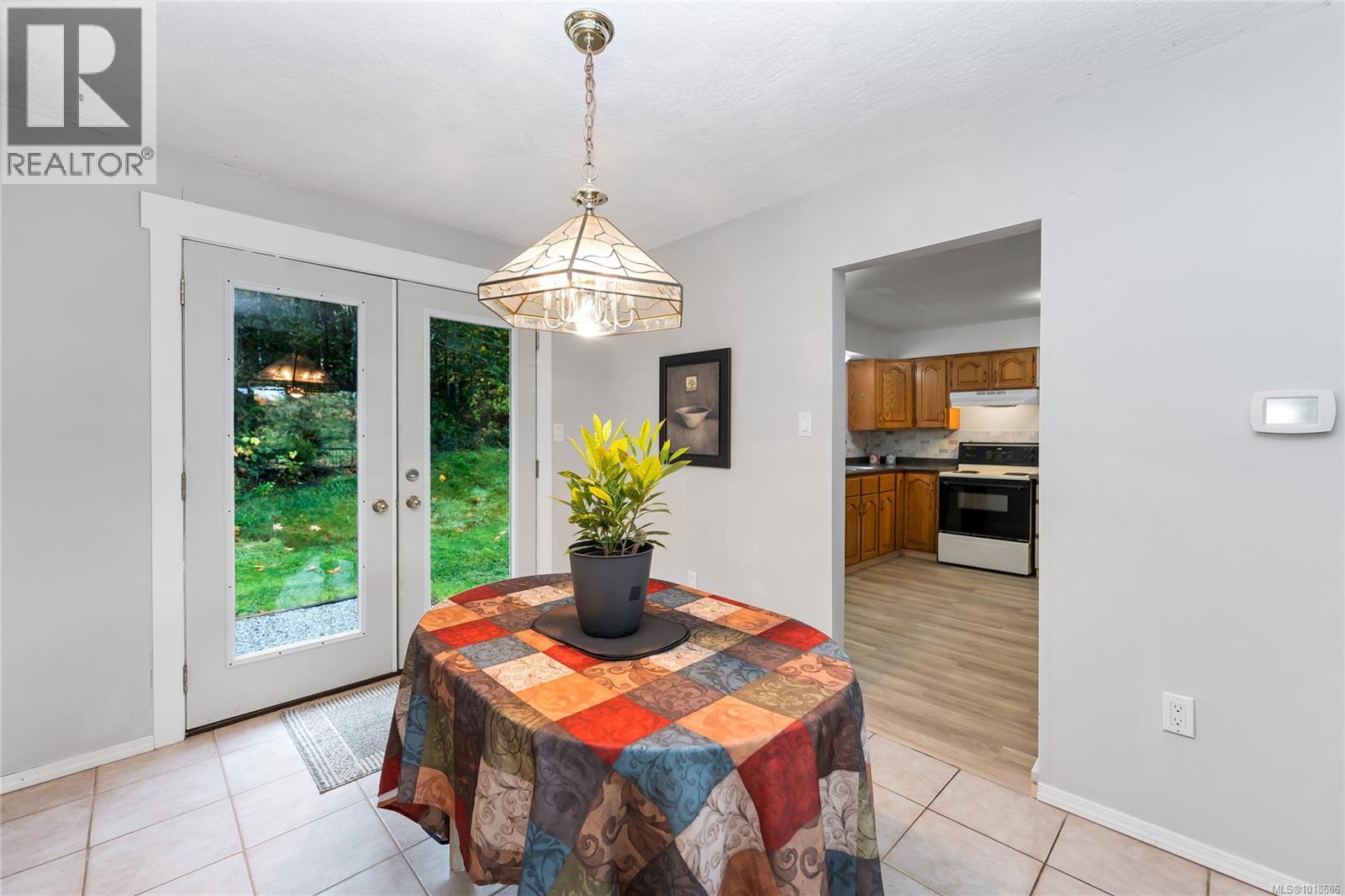 241 Aust Way Property Photo 13