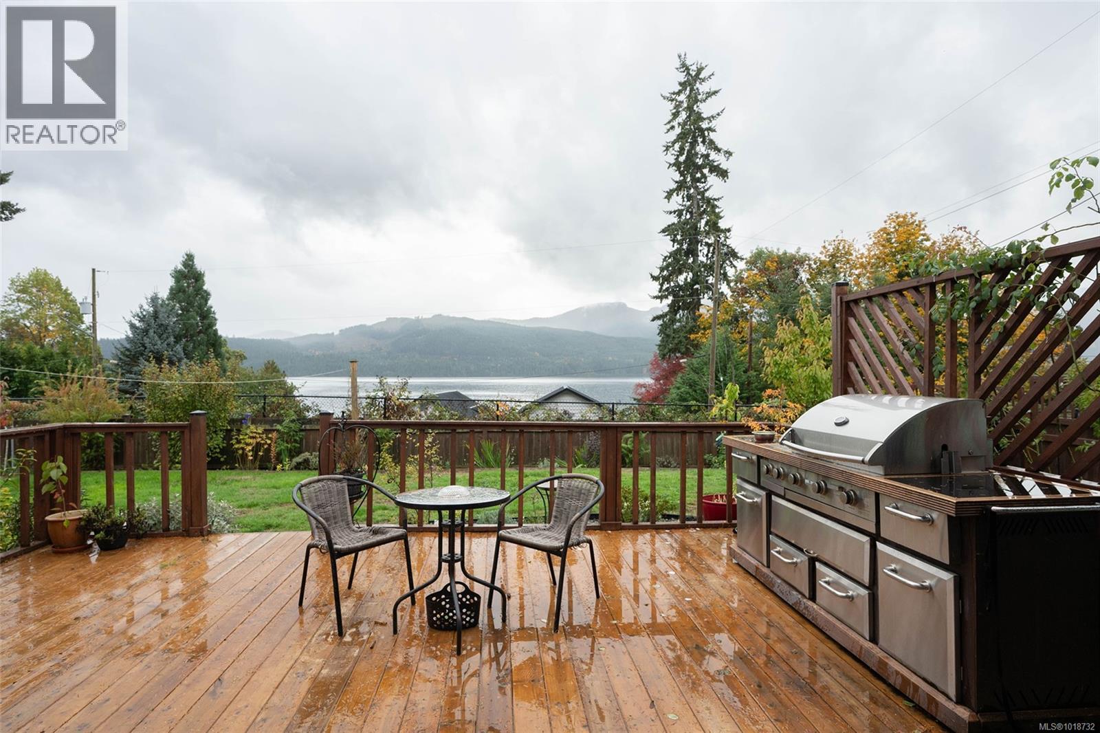 10654 Youbou Rd Property Photo 23