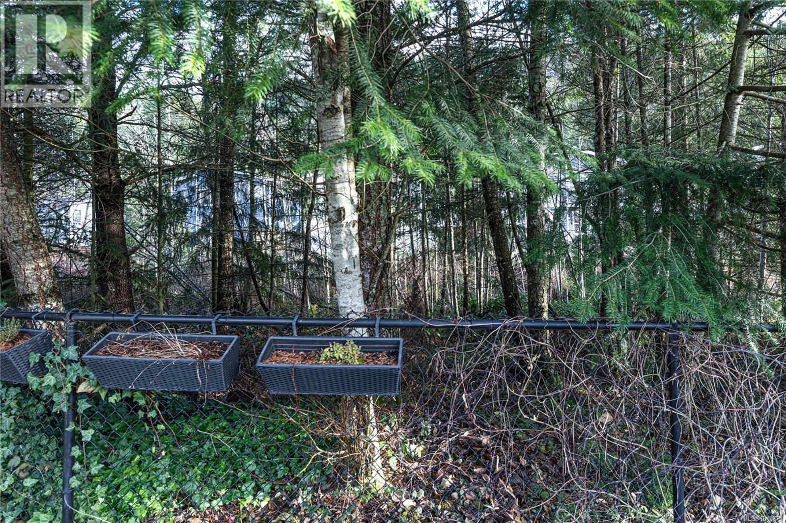 1043 Skylar Circle Property Photo 45