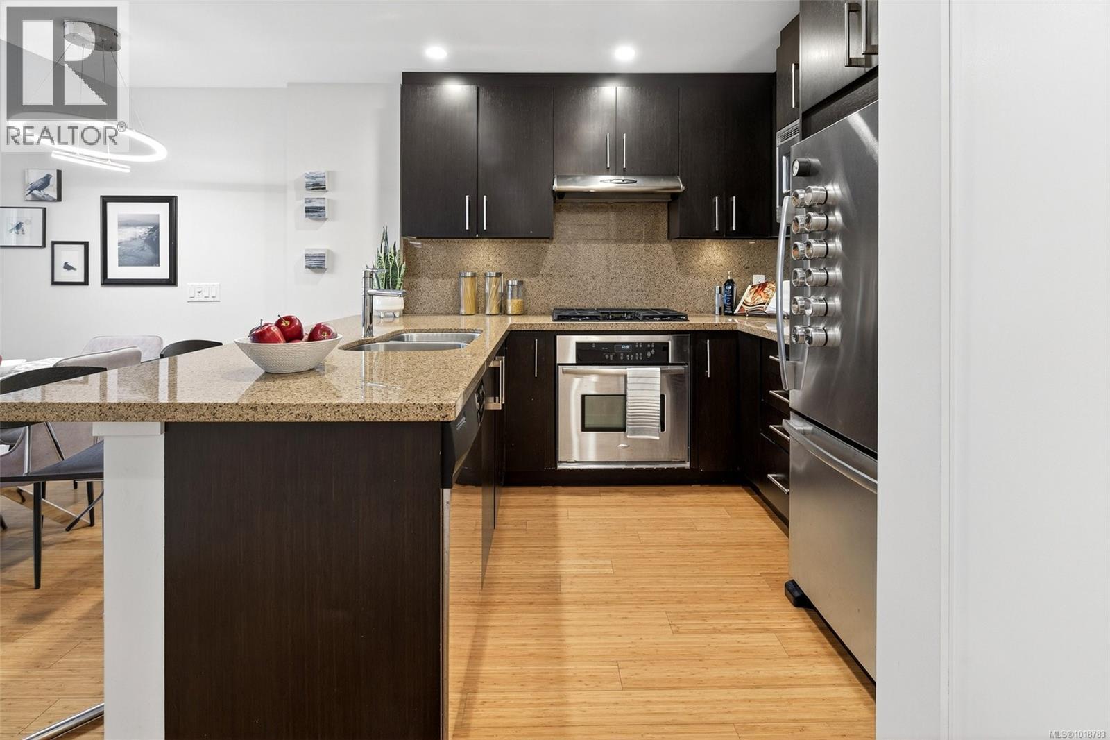 373 Tyee Road #308 Property Photo 7