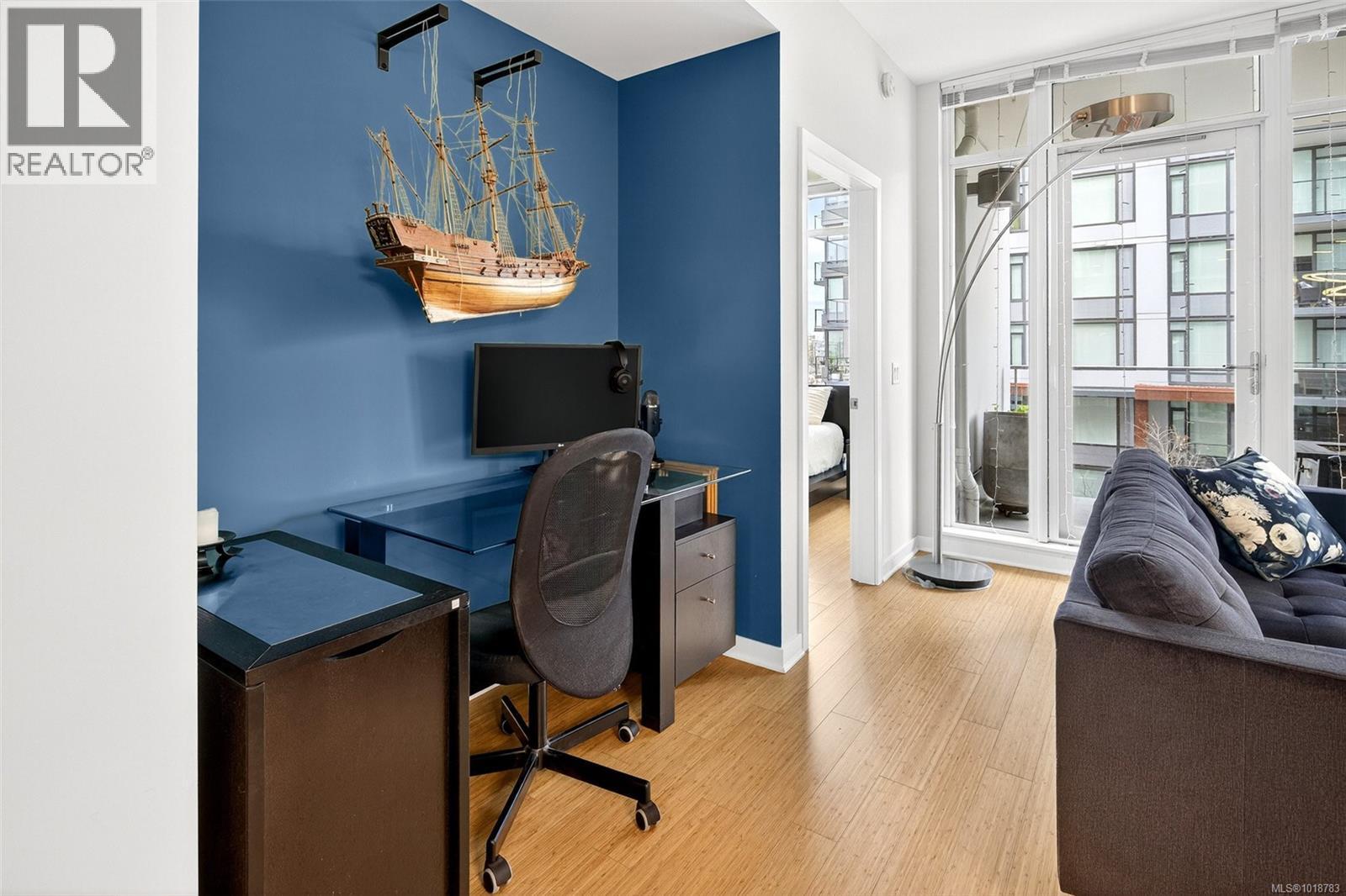 373 Tyee Road #308 Property Photo 14