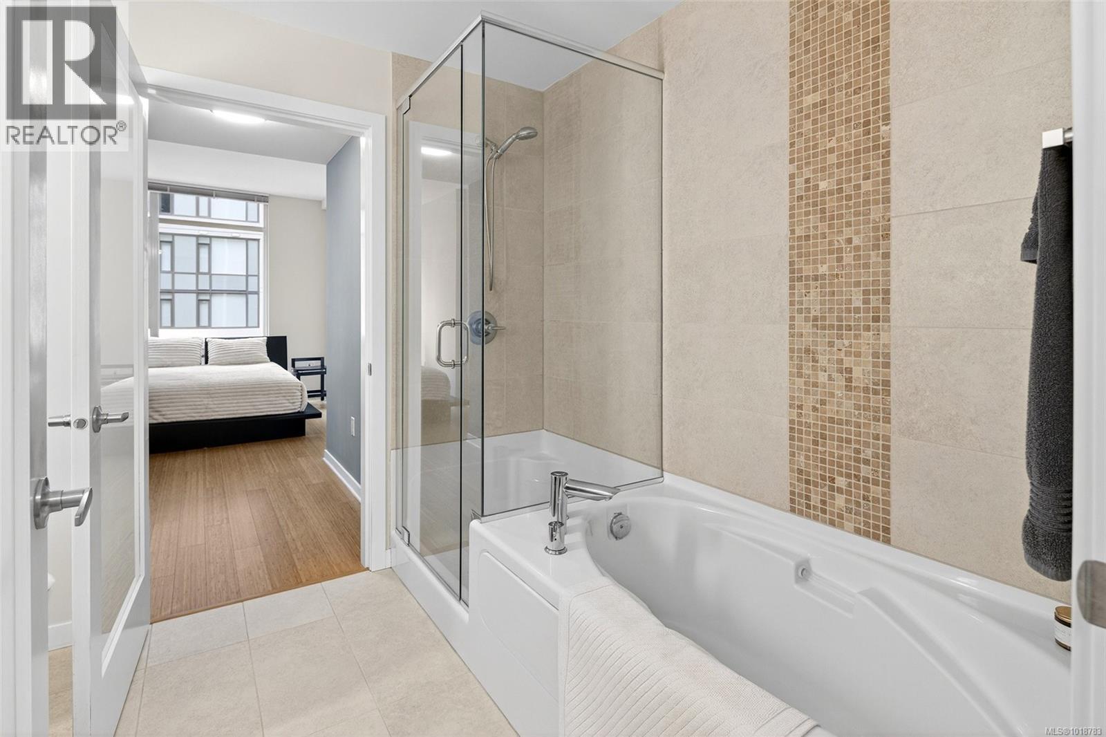 373 Tyee Road #308 Property Photo 19