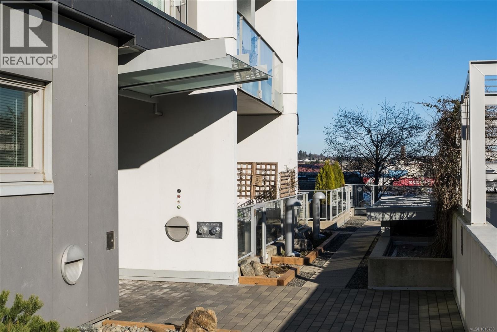 373 Tyee Road #308 Property Photo 25